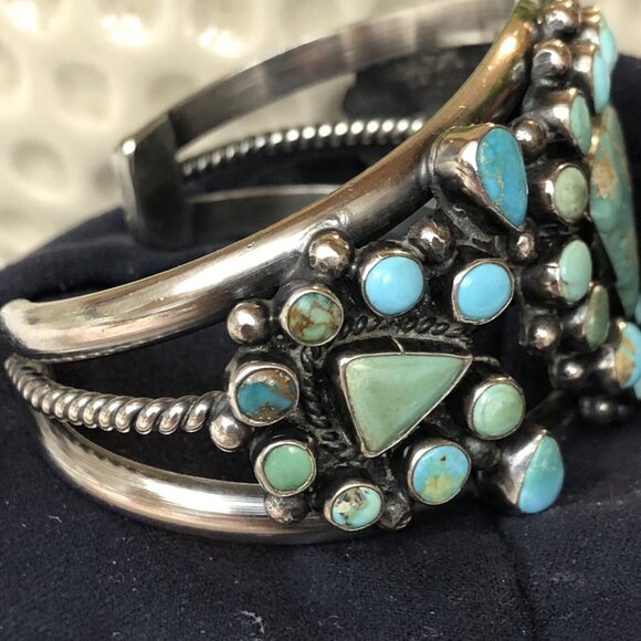 Navajo Indian 70 grams Sterling Silver Turquoise Cluster Bracelet Signed - Picture 4 of 16